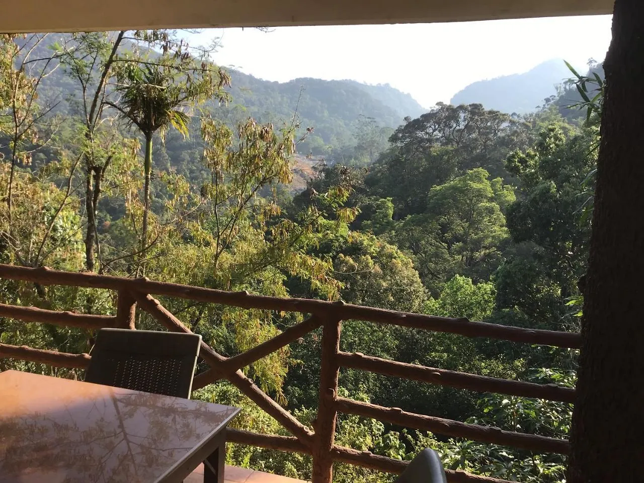 ***  Wild Elephant Eco Friendly Resort Munnar Indien