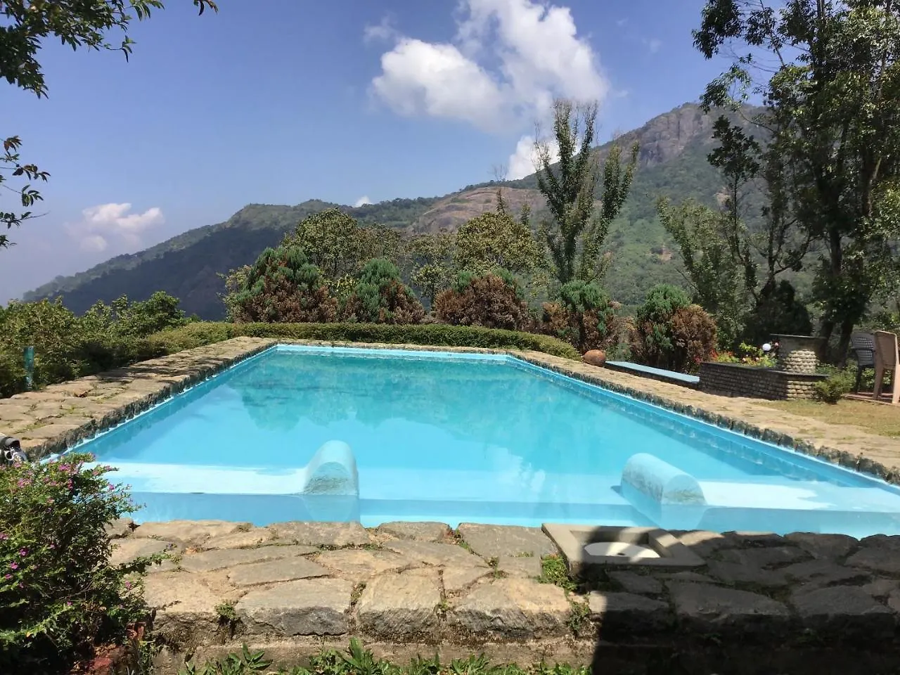 Wild Elephant Eco Friendly Resort Munnar Indien